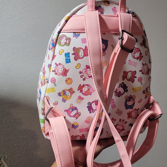 Hello kitty loungefly mini backpack - Picture 3 of 4